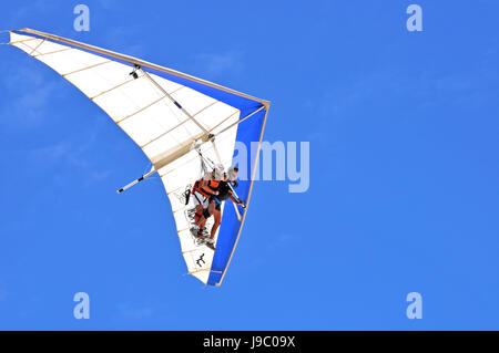 Drachenfliegen über Sao Conrado Beach -3/8/2011 Stockfoto