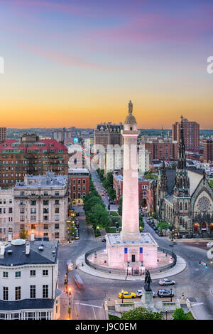 Baltimore, Maryland, USA Stadtbild am Mt. Vernon und dem Washington Monument. Stockfoto