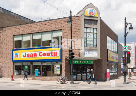 Montreal, Kanada: 31. Mai 2017: Jean Coutu Apotheke am Boulevard Saint-Laurent Stockfoto