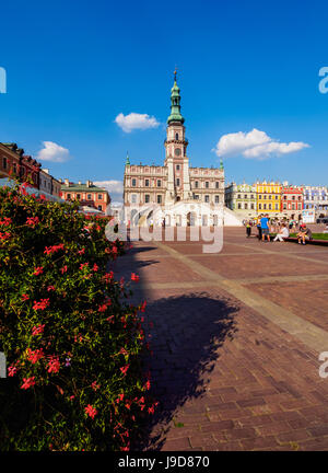 Marktplatz und Rathaus, Altstadt, UNESCO World Heritage Site, Zamosc, Lublin Woiwodschaft, Polen, Europa Stockfoto