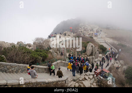 Berg Taishan, UNESCO-Weltkulturerbe, Taian, Shandong Provinz, China, Asien Stockfoto