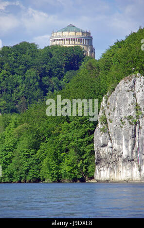 Donau Duchbruch in Kelheim mit Liberty hall Stockfoto