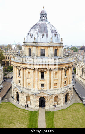 OXFORD / UK-26. Oktober 2016: erhöhte Blick auf Radcliffe Kamera Gebäude In Oxford Stockfoto