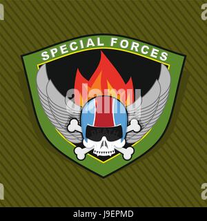 Militärische Emblem Schädel und die Waffe. Flügel auf Schild Stock Vektor