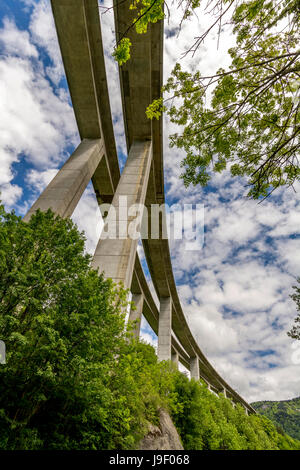 A40. Autoroute des Titans. Nantua. Ain. Frankreich Stockfoto