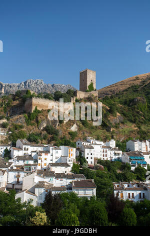 Spanien, Andalusien, Provinz Jaen, Sierra de Cazorla, Cazorla Stadt, Burg Yedra, Stockfoto