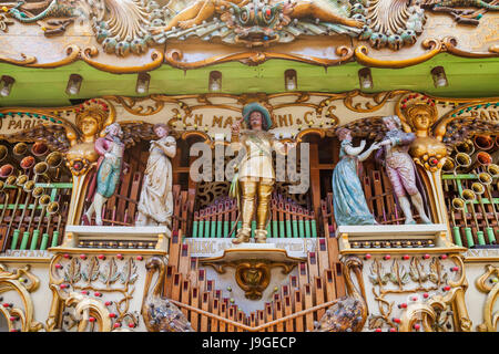 England, Devon, Dingles Festplatz Heritage Centre, große Orgel von Charles Marenghi und Cie c.1906 gemacht, Stockfoto