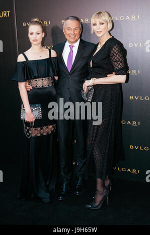 Bulgari CEO Jean-Christophe Babin Modell Nadja Auermann mit ihrer Tochter Cosima während der Bulgari-Shop Eröffnung am 06.01.17 in Frankfurt am Main | Nutzung weltweit/Picture alliance Stockfoto