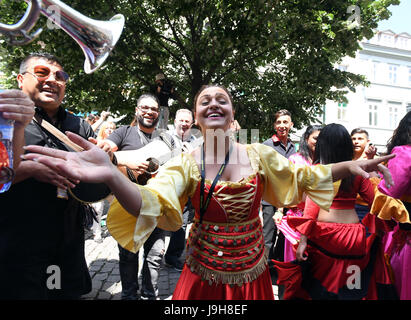 Prag, Tschechische Republik. 2. Juni 2017. Der Welt-Roma-Festival Prager, Prag, Tschechien am 2. Juni 2017. Bildnachweis: Katerina Sulova/CTK Foto/Alamy Live-Nachrichten Stockfoto