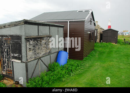 Portland Bill, Dorset, Großbritannien. 2. Juni 2017. Tom hunnings, Sohn von "Bake-show Host, Mary Berry, ist in einer Planung Streit verwickelt, nach Renovierungen scheinbar seine Strand links Hütte stehen höher als seine Nachbarn Credit: stuart Hartmut Ost/alamy leben Nachrichten Stockfoto