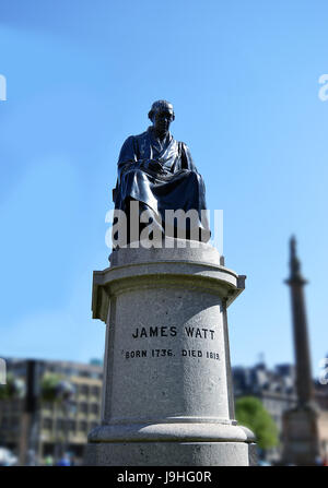 1832-Statue von James Watt, dem Erfinder der Dampfmaschine, in George Square, Glasgow, Schottland Stockfoto