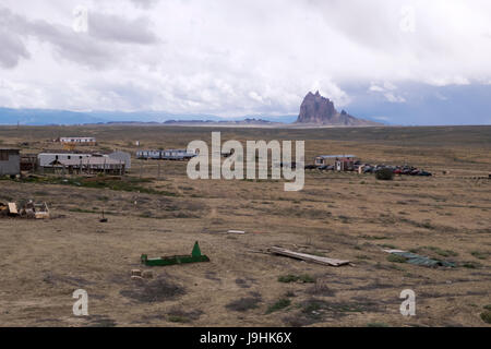 Shiprock Berg im nordwestlichen New Mexiko, befindet sich auf einem Navajo-Reservat. Stockfoto