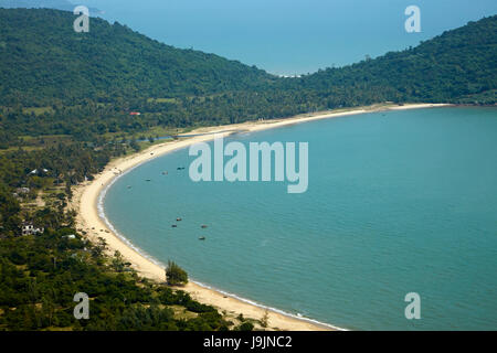 Blick auf Vinh Nam Chon Strand von Hai-Van-Pass in der Nähe von Da Nang, Vietnam Stockfoto