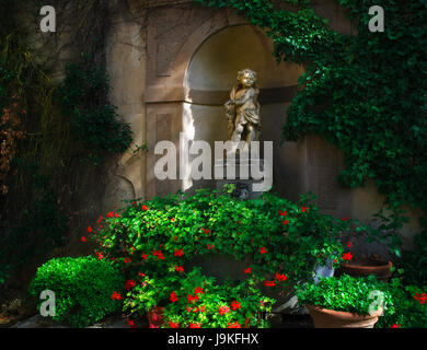 Amor-Statue Tuscany Stockfoto