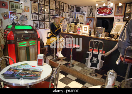 Schnee-Kappe historischen Diner in Seligman auf der Route 66 in Arizona usa Stockfoto