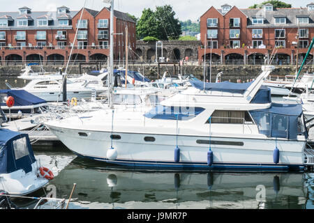 Swansea Marina, Boote, Yachten, vor Anker, im Freien, im Freien, Strand, Küste, Küste, Landschaft, Szene, Swansea, Swansea Bay, West Wales,Wales,Welsh,U.K.,UK,GB,Europe Stockfoto