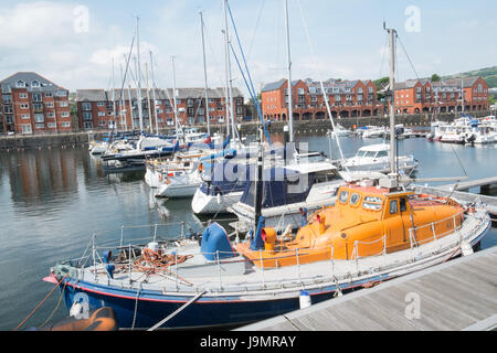 Swansea Marina, Boote, Yachten, vor Anker, im Freien, im Freien, Strand, Küste, Küste, Landschaft, Szene, Swansea, Swansea Bay, West Wales,Wales,Welsh,U.K.,UK,GB,Europe Stockfoto