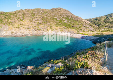 Blick auf Cala Tamariua, Strand in Port De La Selva, Costa Brava, Katalonien Stockfoto