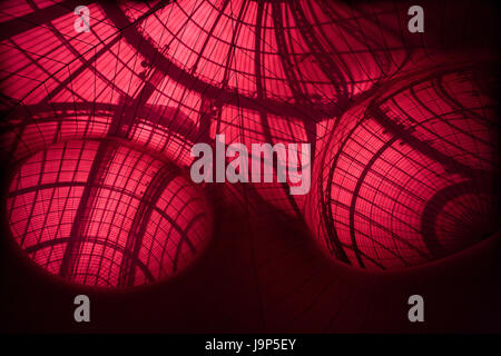 Kunst, Kathedrale, Skulptur, schwarz, dunkelhäutigen, tiefschwarze, tiefschwarz, Linien, Paris, Stockfoto