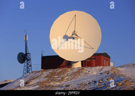 Grönland, Qaanaaq, Hill, Sat-Anlage, Abendlicht, Stockfoto