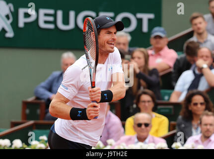 Paris, Frankreich. 3. Juni 2017. Schottische Tennisspieler Andy Murray ist in Aktion während seines Spiels in der 3. Runde des ATP French Open in Roland Garros Vs argentinischer Tennisspieler Juan Martin Del Potro auf 3. Juni 2017 in Paris, Frankreich. -Kredit: Yan Lerval/Alamy Live-Nachrichten Stockfoto