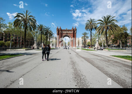 Triumphbogen Arc de Triomf, am Passeig Lluis Companys, Stadtteil Eixample, Barcelona, Spanien Stockfoto