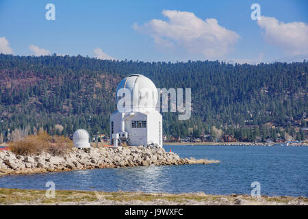 Big Bear Solar Observatory der schönen Big Bear Lake, Los Angeles County, Kalifornien Stockfoto