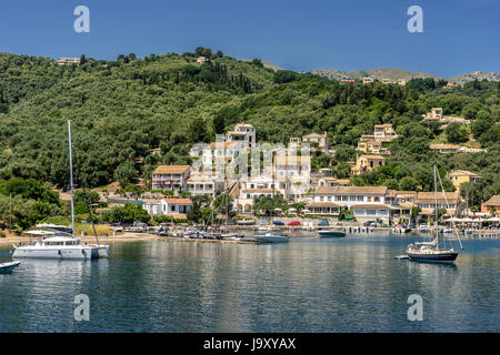 Agios Stefanos eine kleine touristische resort an der Nordostküste von Korfu Stockfoto