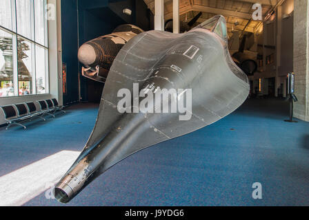 SR-71 Blackbird, Lobby des Kansas Cosmosphere and Space Center, Hutchinson, Kansas. Stockfoto