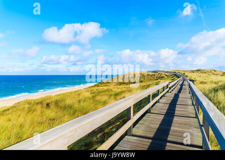 Küstenweg entlang Wenningstedt Strand auf der Insel Sylt, Nordsee, Deutschland Stockfoto