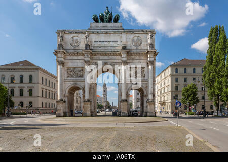 Das Siegestor in München Stockfoto