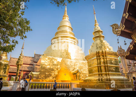 CHIANG MAI, THAILAND - 5. März 2017: Wat Phra Singh Woramahaviharn Tempel in der Altstadt von Chiang Mai, Thailand am 5. März 2017 liegt Stockfoto