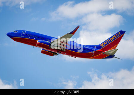 Southwest Airlines Jet startet vom Flughafen Philadelphia International Stockfoto