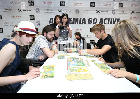 Polen, Nadarzyn, 3. Juni 2017: Erste Comic-Con in Warschau stattfand. Tausende von Spieler, Spieler und Cosplay-Fans versammelten sich für das Ereignis. © Madeleine Ratz/Alamy Live-Nachrichten Stockfoto