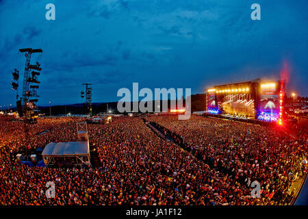 Nuerburg, Deutschland. 3. Juni 2017. Blick auf der Hauptbühne auf dem Musikfestival Rock am Ring in Nuerburg, Deutschland, 3. Juni 2017. Das Festival wurde am vorherigen Abend wegen einer Terrordrohung unterbrochen. Foto: Thomas Frey/Dpa/Alamy Live News Stockfoto