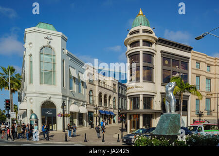 Beverly Hills, APR 12: Rodeo Drive in Beverly Hills am 12. April 2017 in Beverly Hills, Los Angeles, Kalifornien Stockfoto