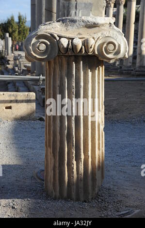 Akt, Leistung, Säule, Türkei, Kapitel, Ausgrabungen, Vetter, Akt, Stockfoto