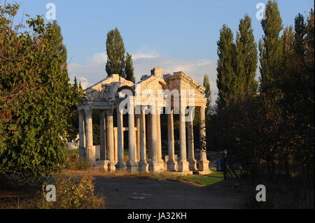 Akt, Leistung, Säule, Türkei, Kapitel, Ausgrabungen, Vetter, Akt, Stockfoto