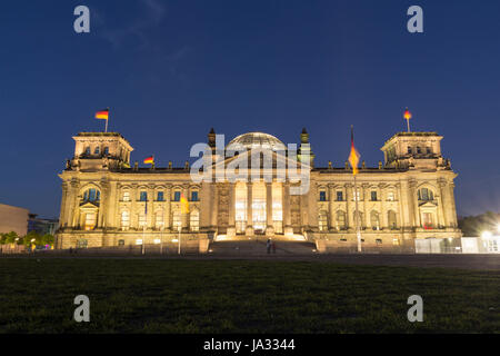 Der Deutsche Bundestag, eine konstitutionelle und legislative Building in Berlin, Hauptstadt der Bundesrepublik Deutschland Stockfoto