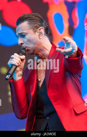 Depeche Mode Spielen London Stadium im Queen Elizabeth Olympic Park auf Samstag, 3. Juni 2017 als Teil ihrer "Global Spirit"-Tour.  Bilder Copyright (c) Ken Harrison Fotografie - www.kenharrisonphotography.co.uk möchten Sie kopieren oder Bilder verwenden, wenden Sie sich an Ken Harrison Fotografie an; Info@kdharrison.Co.UK für weitere Informationen.  Web: www.kenharrisonphotography.co.uk E-Mail: info@kdharrison.co.uk Twitter: @kenharrison101 Facebook: www.facebook.com/KenHarrisonPhotography Stockfoto