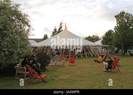 Sonnenuntergang am Hay Festival 2017, Hay-on-Wye, Kind, Powys, Wales, Großbritannien, Deutschland, UK, Europa Stockfoto