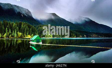 Green House am See Stockfoto