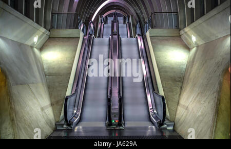 Treppen-Band im tunnel Stockfoto