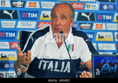 Florenz, Italien. 4. Juni 2017. Italiens Trainer Giampiero Ventura während der Pressekonferenz im Coverciano Training Center. Die italienische Nationalmannschaft in einem Freundschaftsspiel die Nationalmannschaft von Uruguay in Nizza am 7. Juni 2017 und Liechtenstein in Udine am 11. Juni 2017, Spiel gültig für FIFA World Cup Russland 2018 Qualifikation Europa Gruppe G. Credit triffst: Giacomo Morini/Pacific Press/Alamy Live News Stockfoto