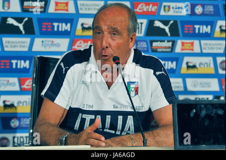 Florenz, Italien. 4. Juni 2017. Italiens Trainer Giampiero Ventura während der Pressekonferenz im Coverciano Training Center. Die italienische Nationalmannschaft in einem Freundschaftsspiel die Nationalmannschaft von Uruguay in Nizza am 7. Juni 2017 und Liechtenstein in Udine am 11. Juni 2017, Spiel gültig für FIFA World Cup Russland 2018 Qualifikation Europa Gruppe G. Credit triffst: Giacomo Morini/Pacific Press/Alamy Live News Stockfoto