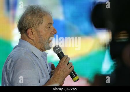 Maceio, Brasilien. 23 Aug, 2017. Luiz Inacio Lula da Silva ist der ehemalige Präsident von Brasilien in Bewegung Lula in Brasilien, an der Fênix Club in Maceió, am Mittwoch, 23. Credit: Brasilien Foto Presse/Alamy leben Nachrichten Stockfoto