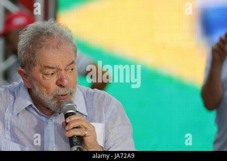 Maceio, Brasilien. 23 Aug, 2017. Luiz Inacio Lula da Silva ist der ehemalige Präsident von Brasilien in Bewegung Lula in Brasilien, an der Fênix Club in Maceió, am Mittwoch, 23. Credit: Brasilien Foto Presse/Alamy leben Nachrichten Stockfoto