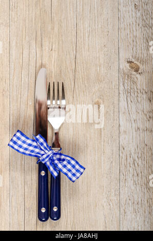 blau, Holz, Gabel, Hochformat, Tisch, Arm, Waffe, Messer, Messer, Besteck, Stockfoto