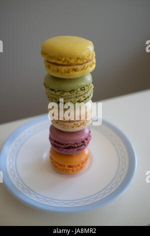 Ein Stapel von französische macarons Stockfoto