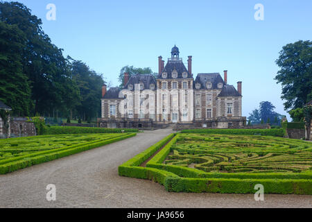 Frankreich, Calvados, Balleroy, Schloss von Balleroy in der Morgendämmerung Stockfoto